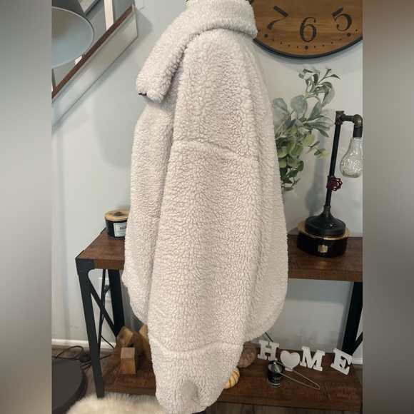 Lululemon Cinchable Fleece Zip-Up White Opal Jacket Size 12 - Picture 3 of 8